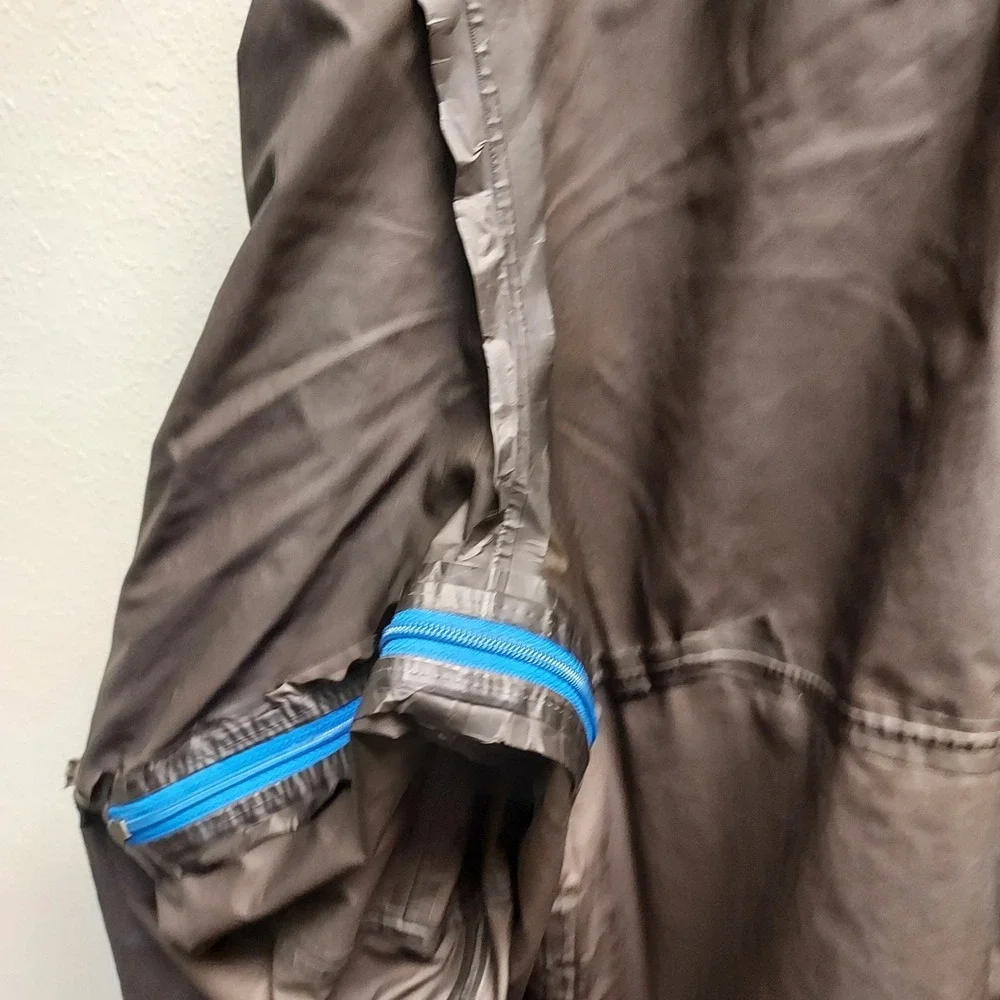 The North Face Gore-Tex Rain Jacket Mens XL Black Blue Hooded Waterproof Shell